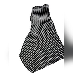 Banana Republic Black and White Striped High  Low Knit Dress Size Medium